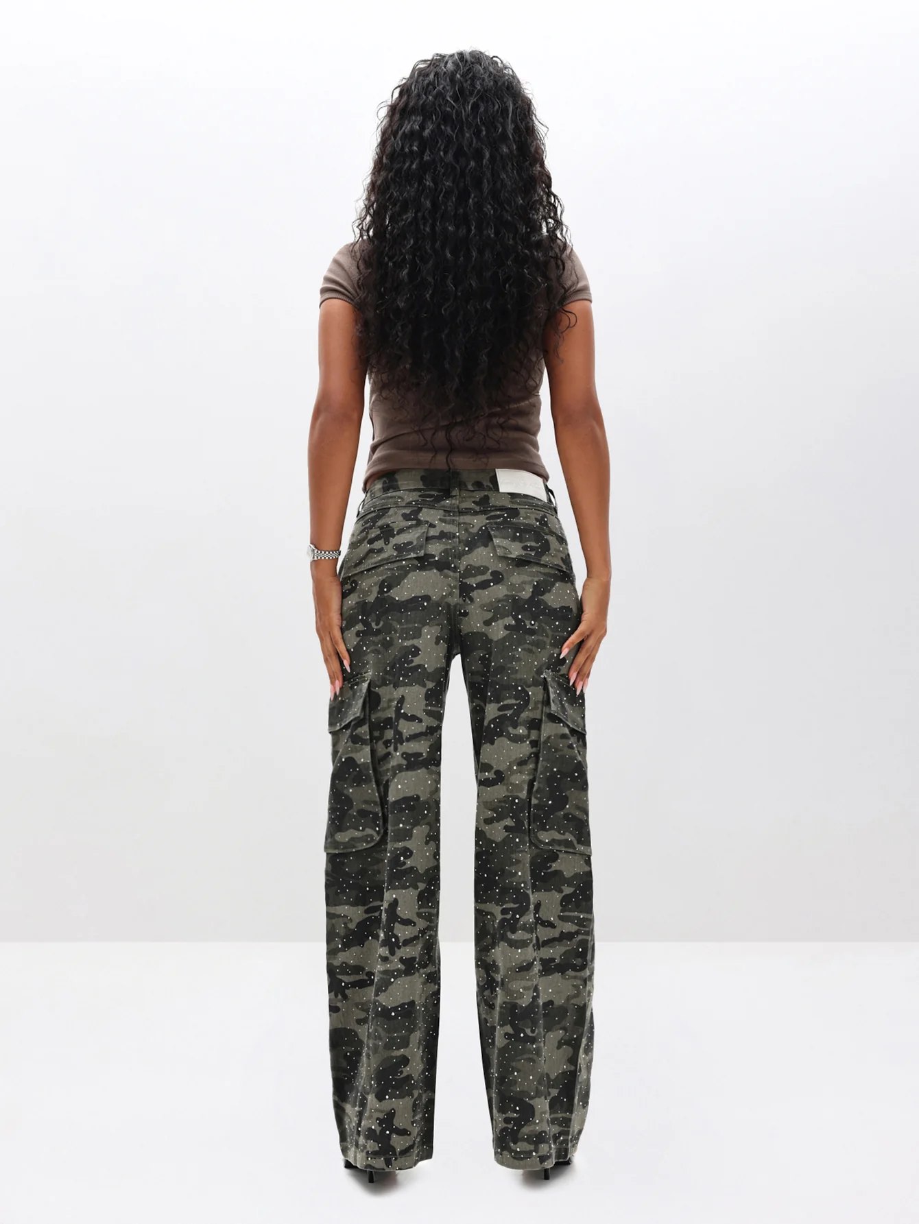 Baggy Cargo Jeans in Camo - Image 3