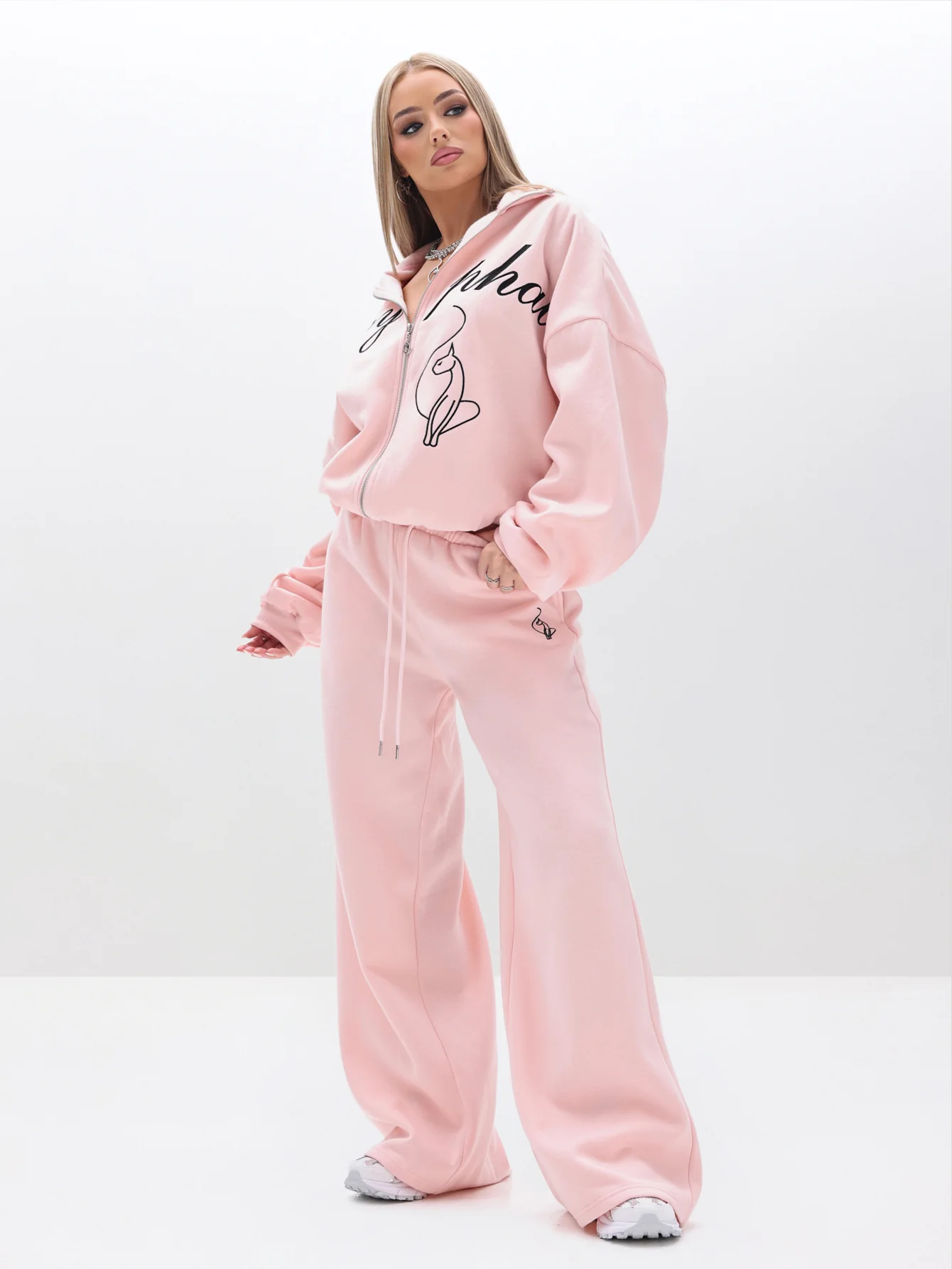 Baggy Sweatpants With Appliqué - Image 5