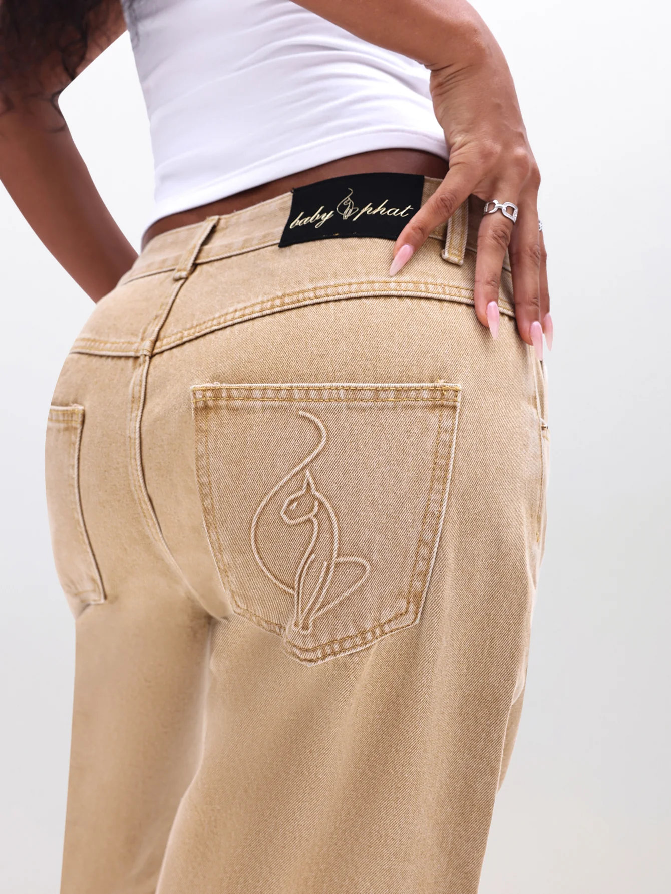 Barrel Jeans with Paneling