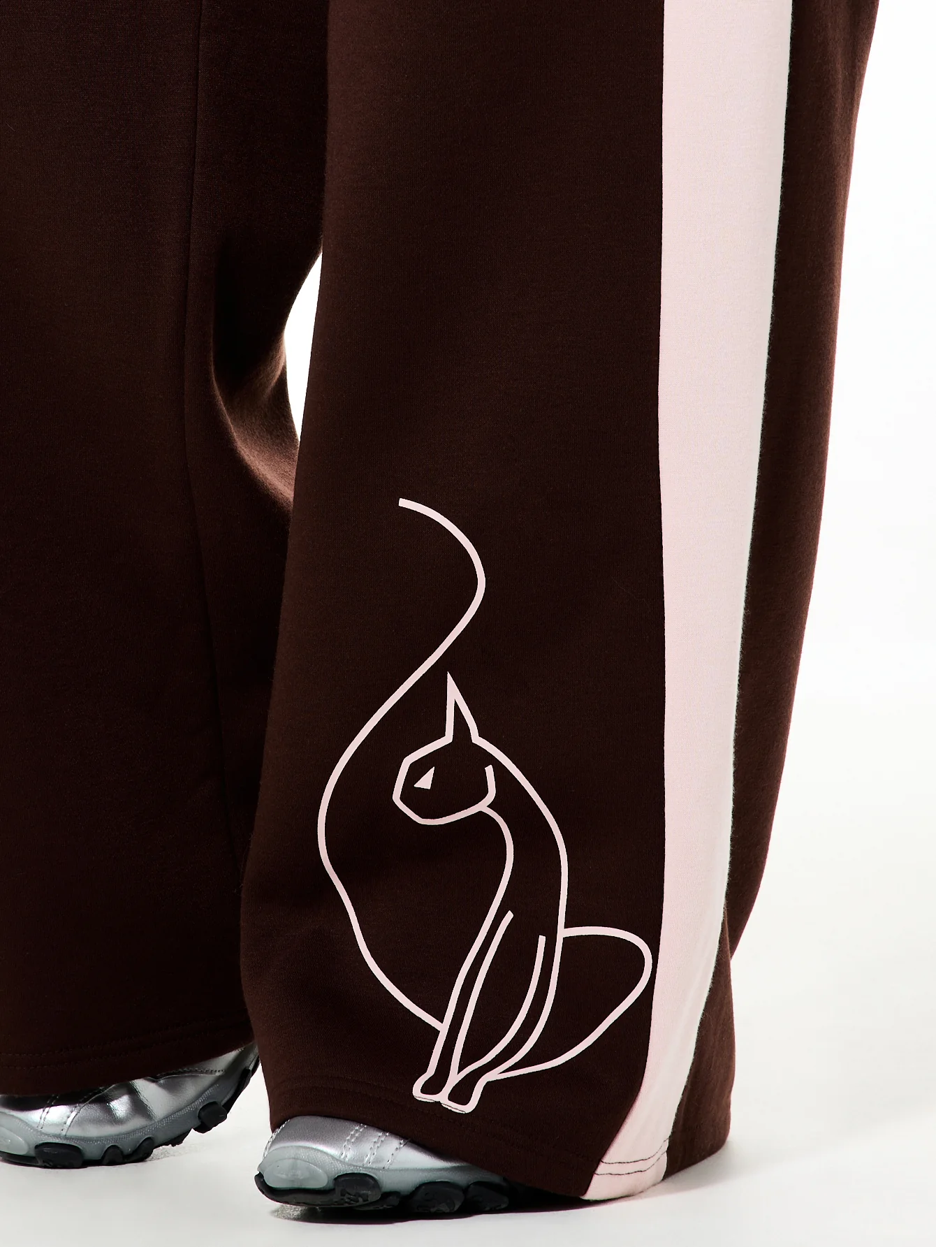 Color Block Wide Leg Sweatpant - Image 6