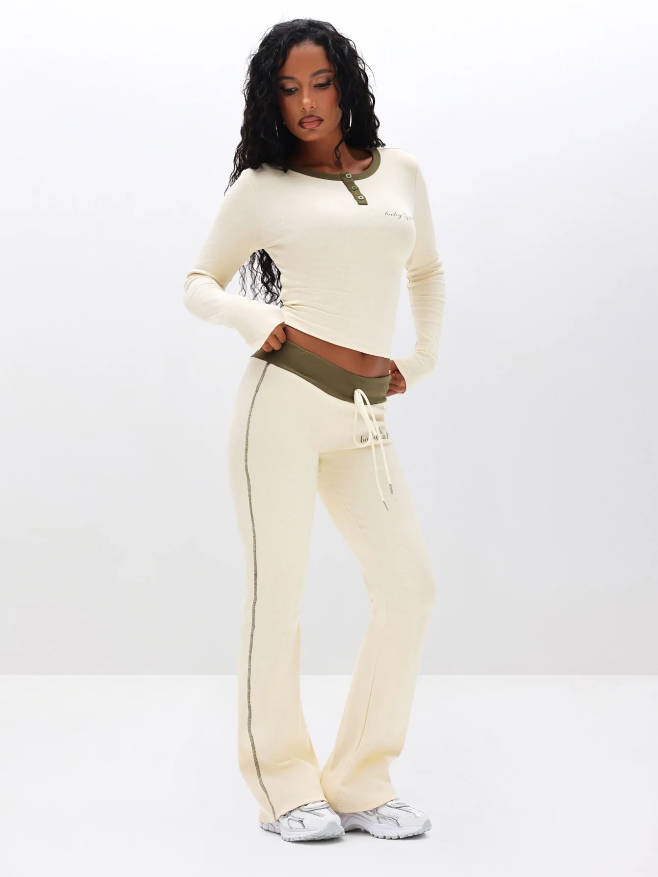 Contrast Trim Bootcut Pant - Image 4