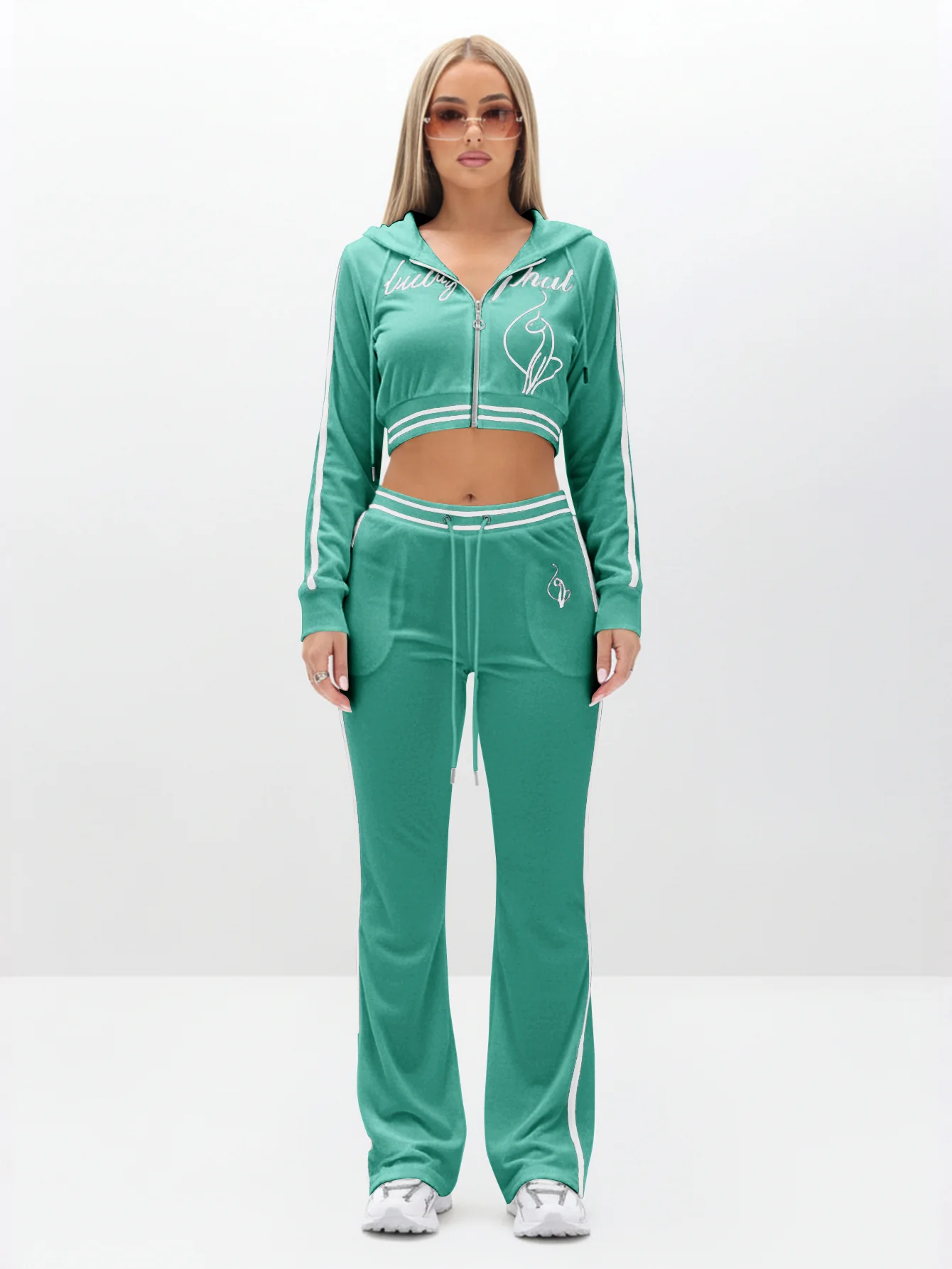 Cropped Velour Zip Up Sweatshirt - Image 3
