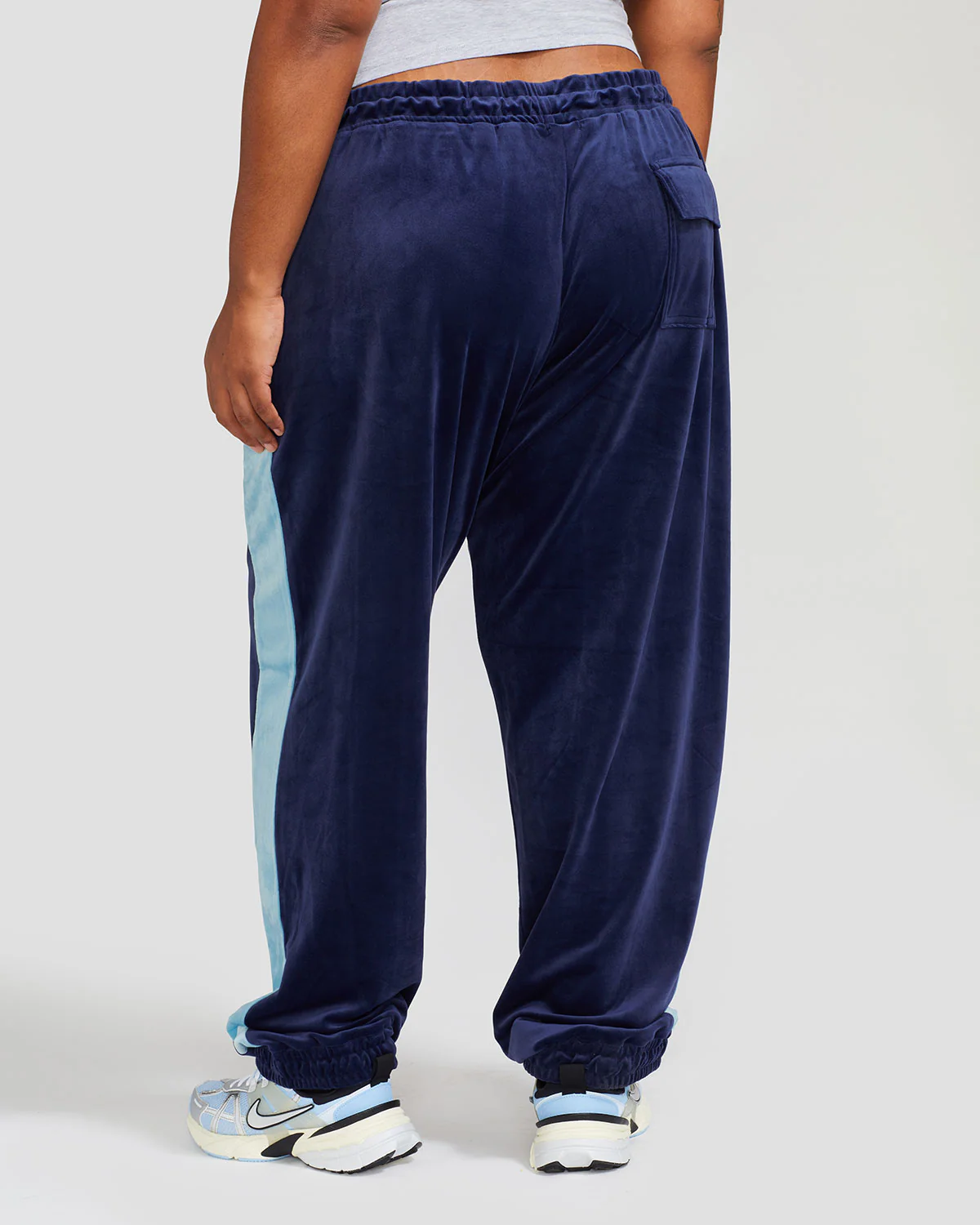 Heritage Sweatpant - Image 7