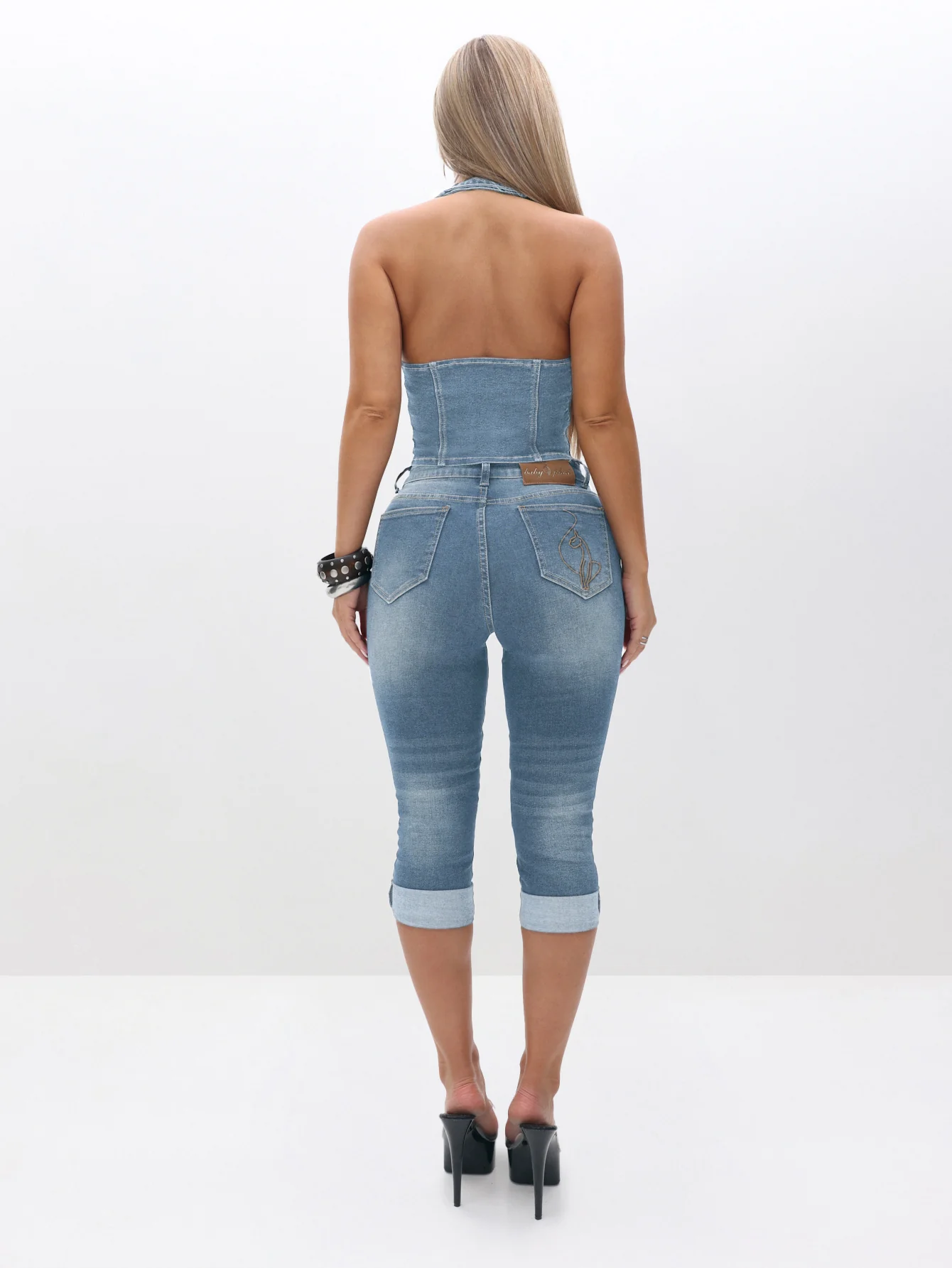 Stretch Denim Capri Jeans With Turn Up Hems - Image 4