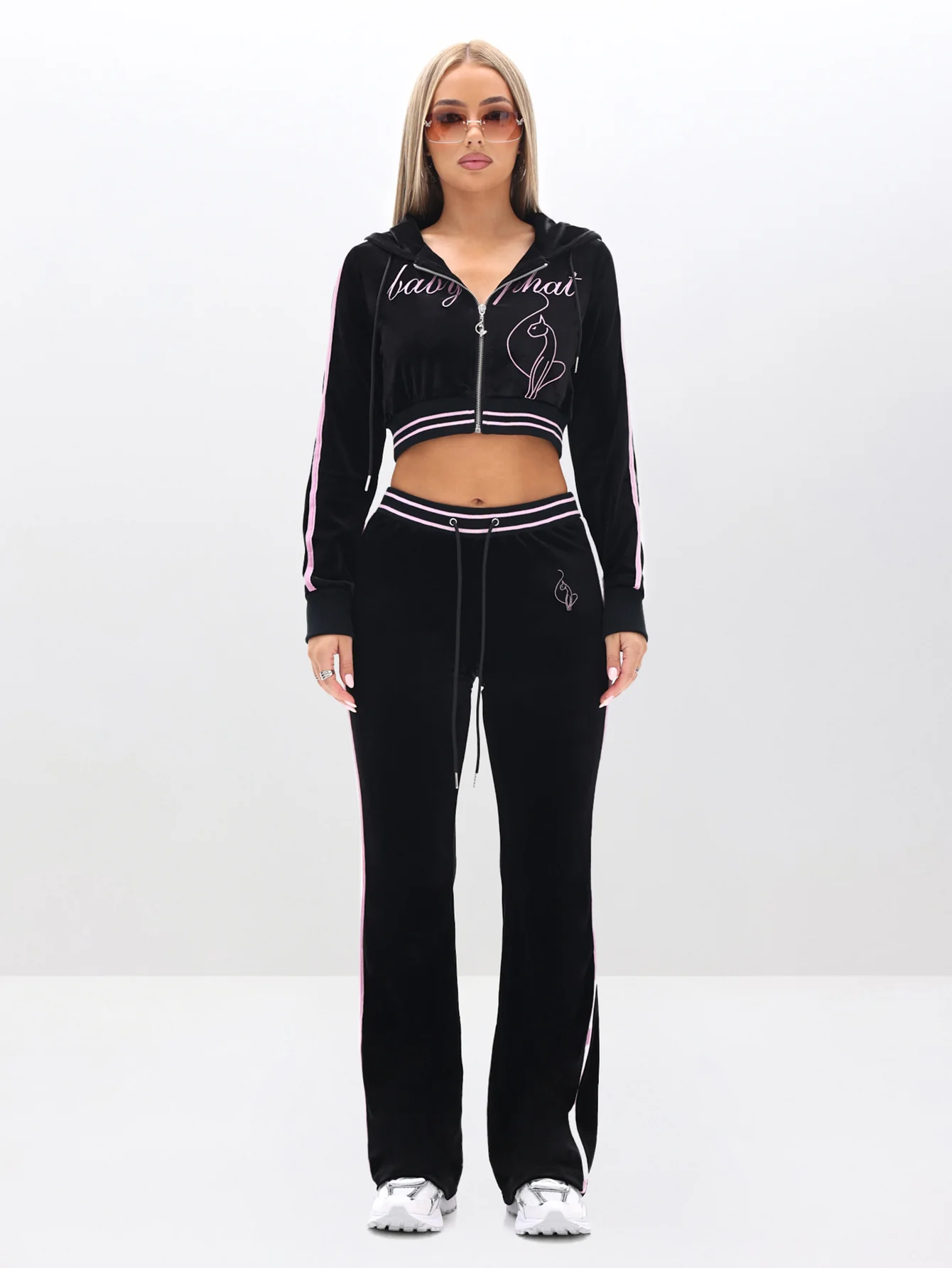Cropped Velour Zip Up Sweatshirt - Image 4